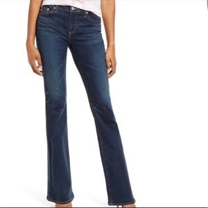 AG Adriano Goldschmied the Gemini bootcut jeans 28 dark Wash